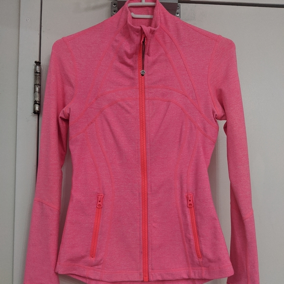 Lululemon thin running sweater - Picture 2 of 2